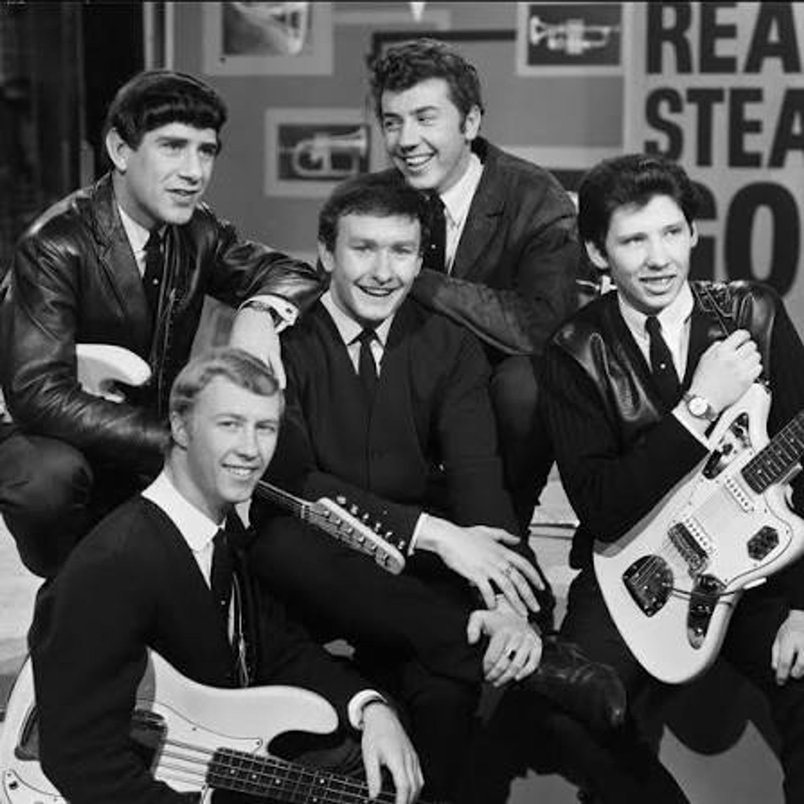Brian Poole & The Tremeloes: albums, songs, concerts | Deezer