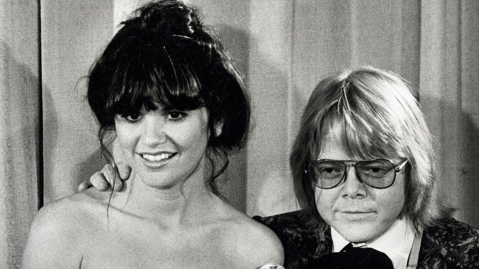 GRAMMY Rewind: Watch Linda Ronstadt's Sweet & Simple Acceptance Speech In 1977 | GRAMMY.com