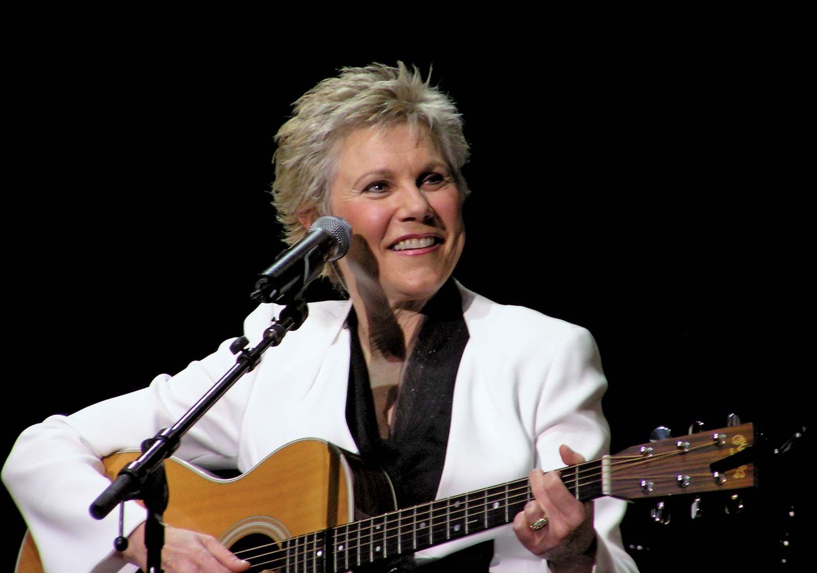 Anne Murray | Biography, Albums, &amp; Facts | Britannica