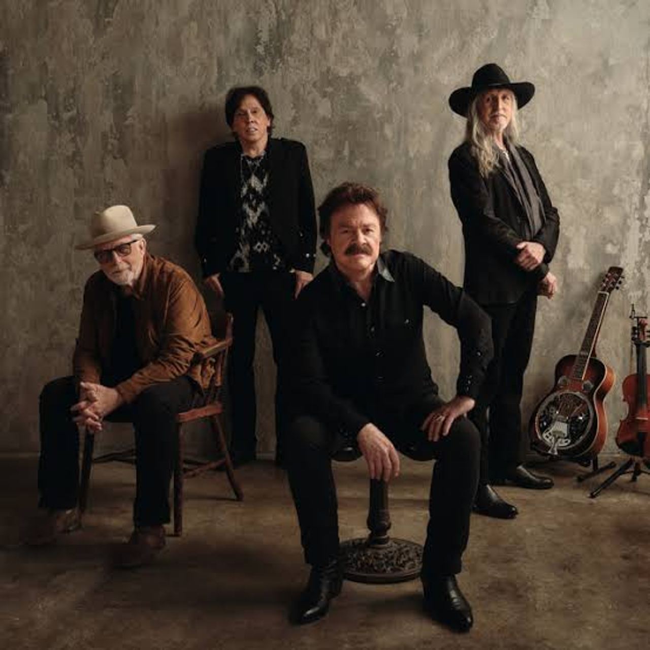 1976 - The Doobie Brothers Needed Help When Tom Johnston Fell Ill. How Did Michael McDonald's Piano and Voice Rebuild th