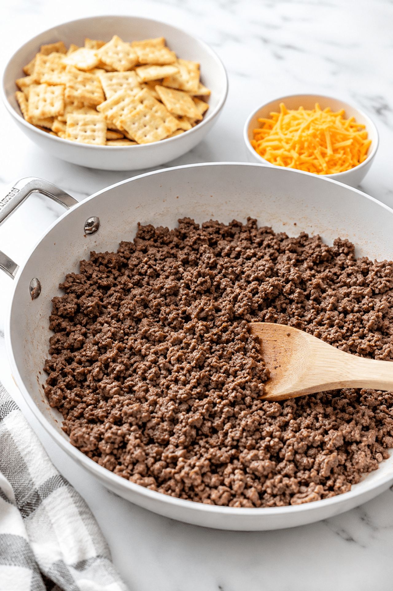 3-Ingredient Beef Cracker Bites