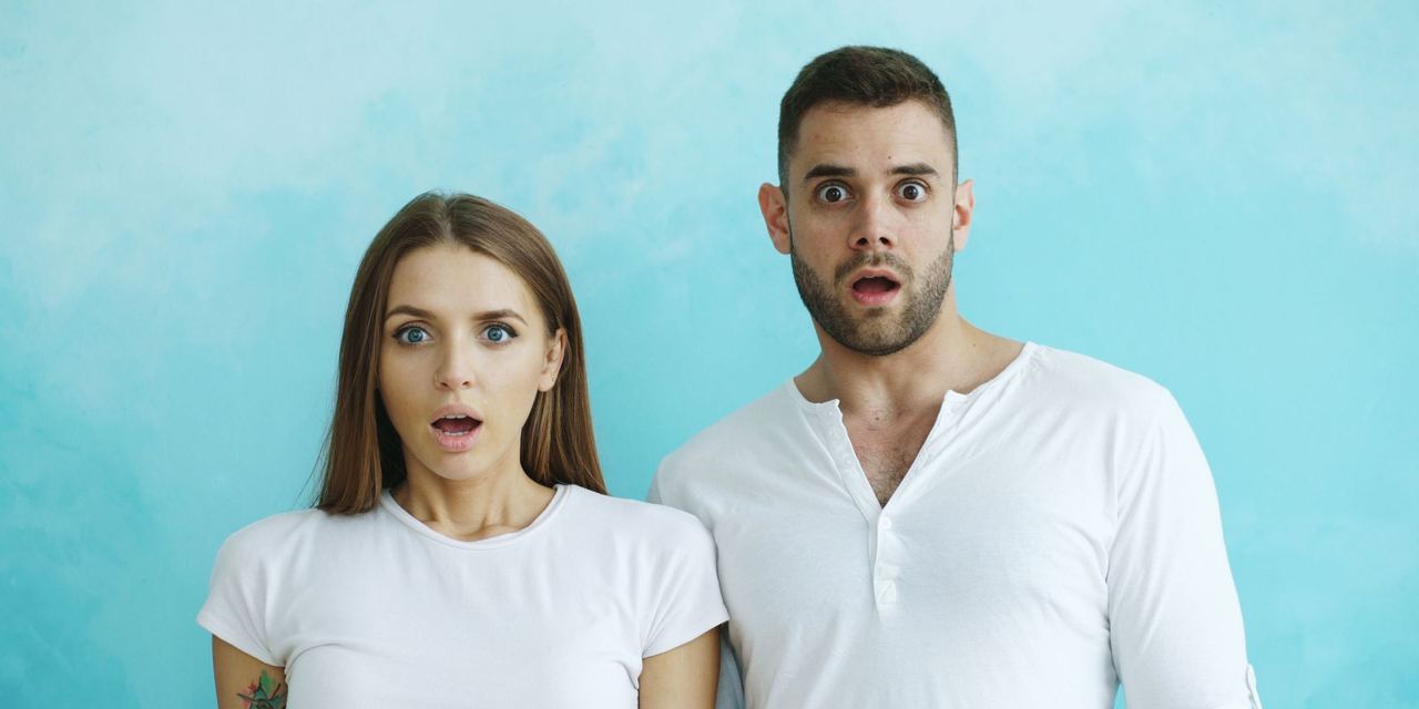 A surprised couple | Source: Pexels