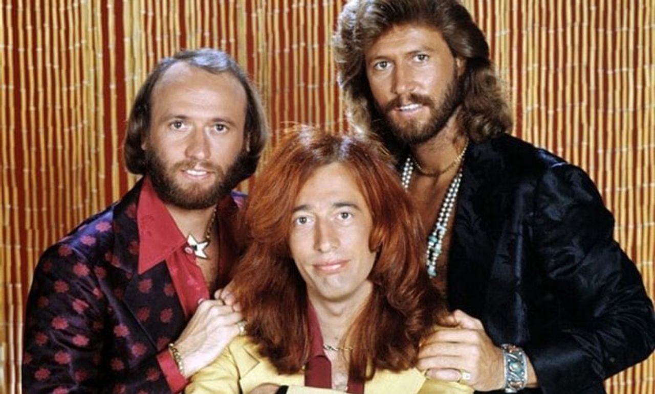 Bee Gees’ “I Started a Joke” Captivates the World with Its Poignant Simplicity and Soul-Stirring Honesty (1968)