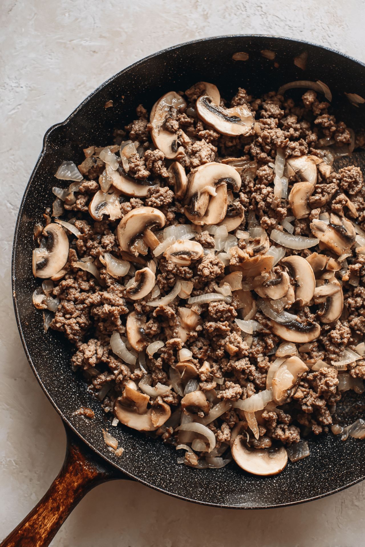 Beef and Mushroom Crescent Cups