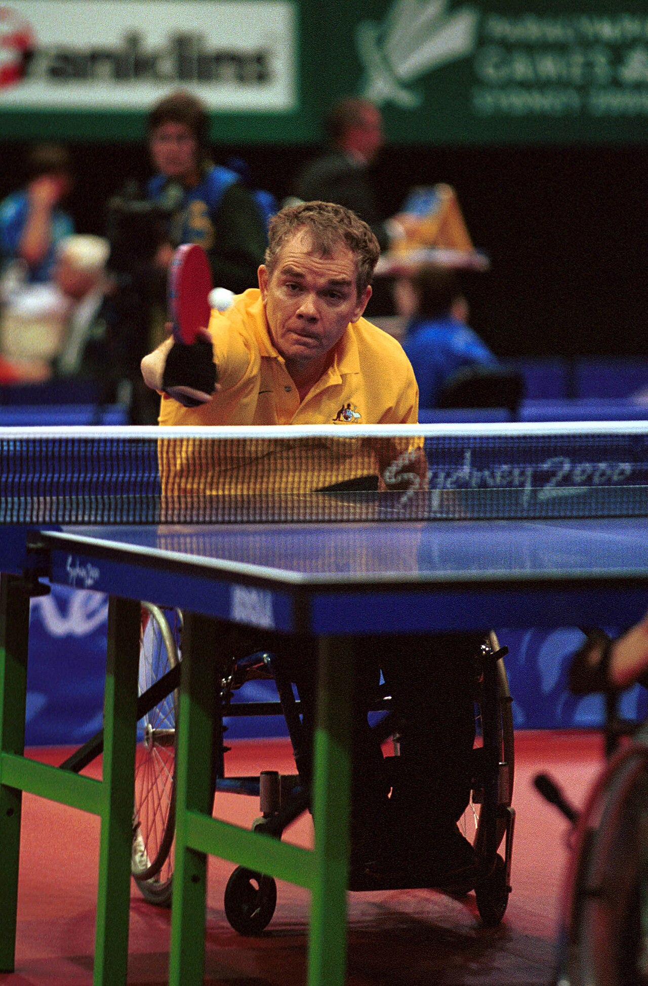 251000 - Table Tennis Bill Medley action - 3b - Sydney 2000 match photo