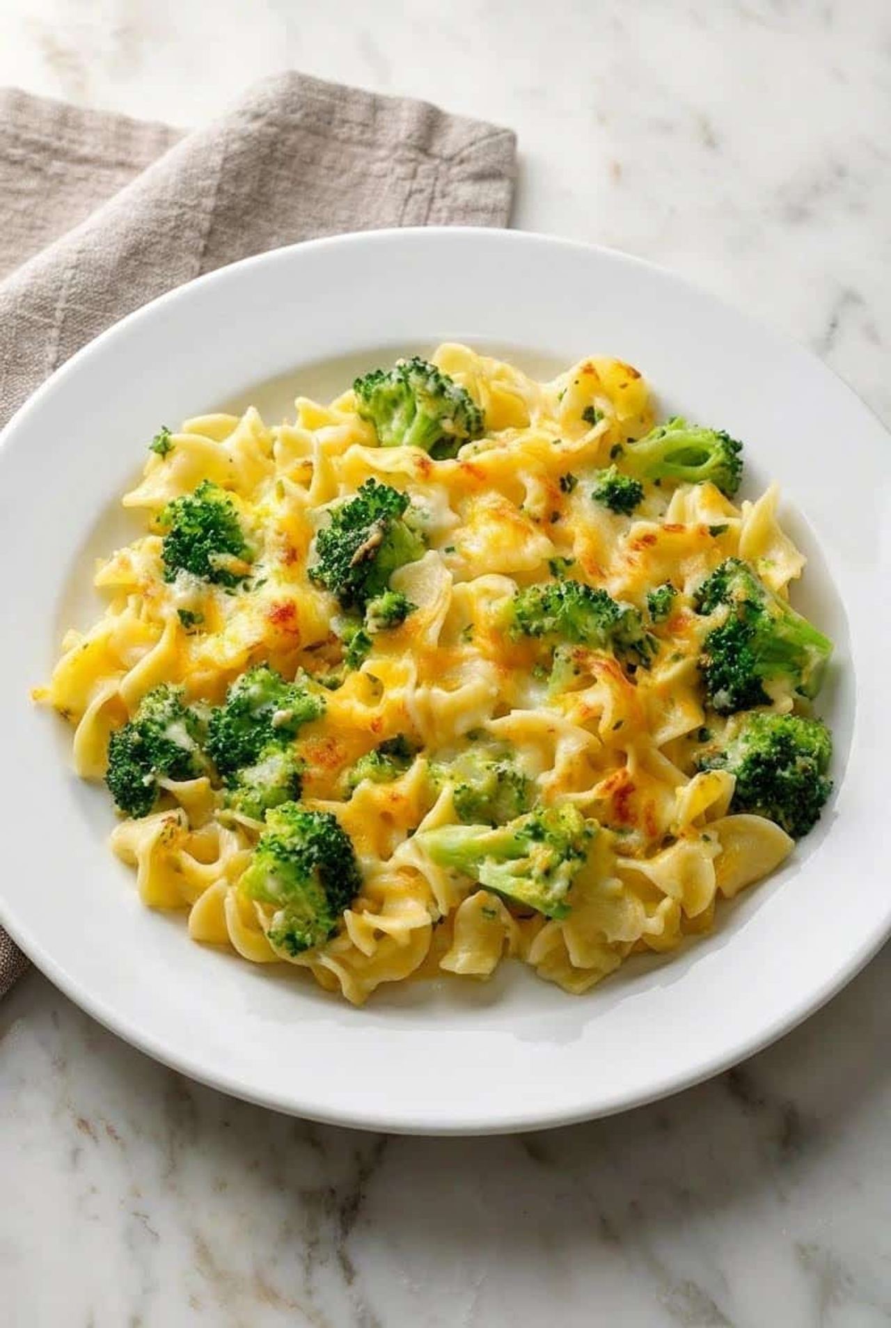 Cheddar Broccoli Noodles