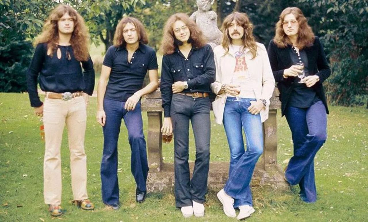 Deep Purple’s ‘Smoke on the Water’: The Real-Life Disaster That Created a Rock Legend