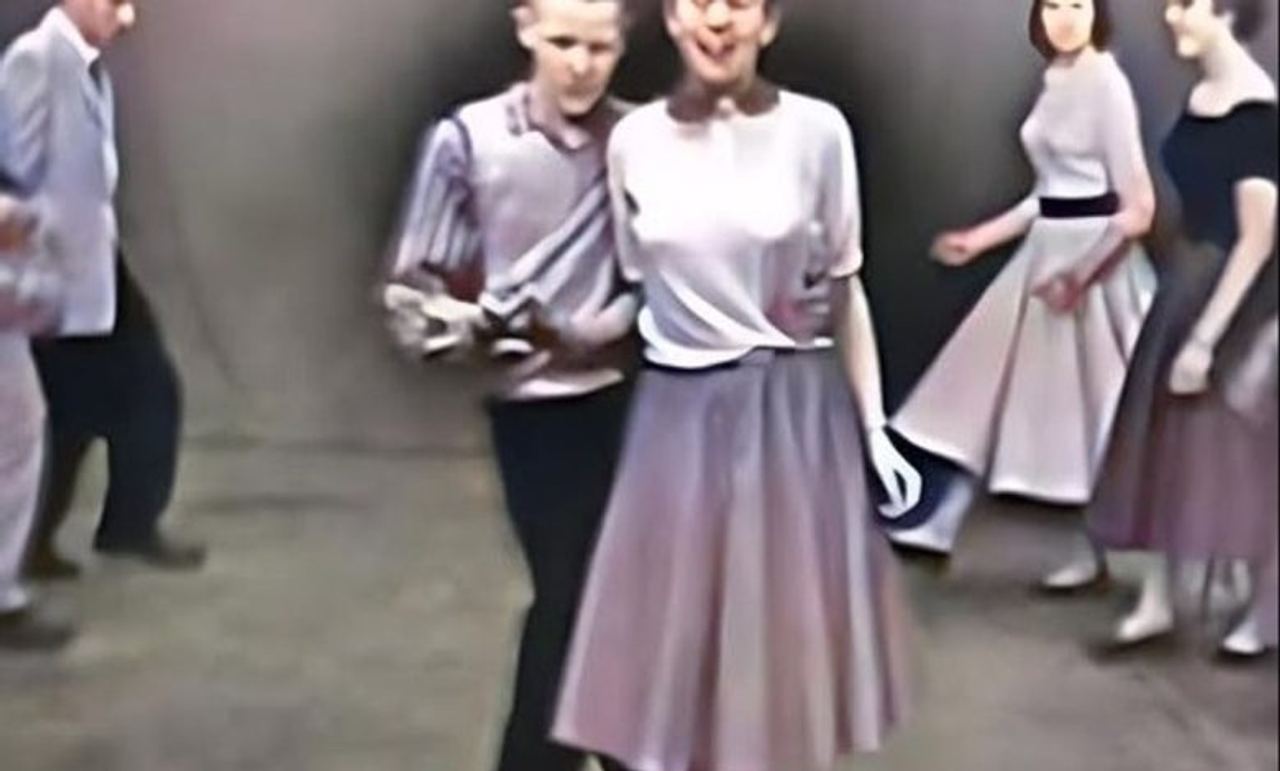 Do You Recall This Iconic Dance from the 1950s? It Evokes Powerful Nostalgia-2