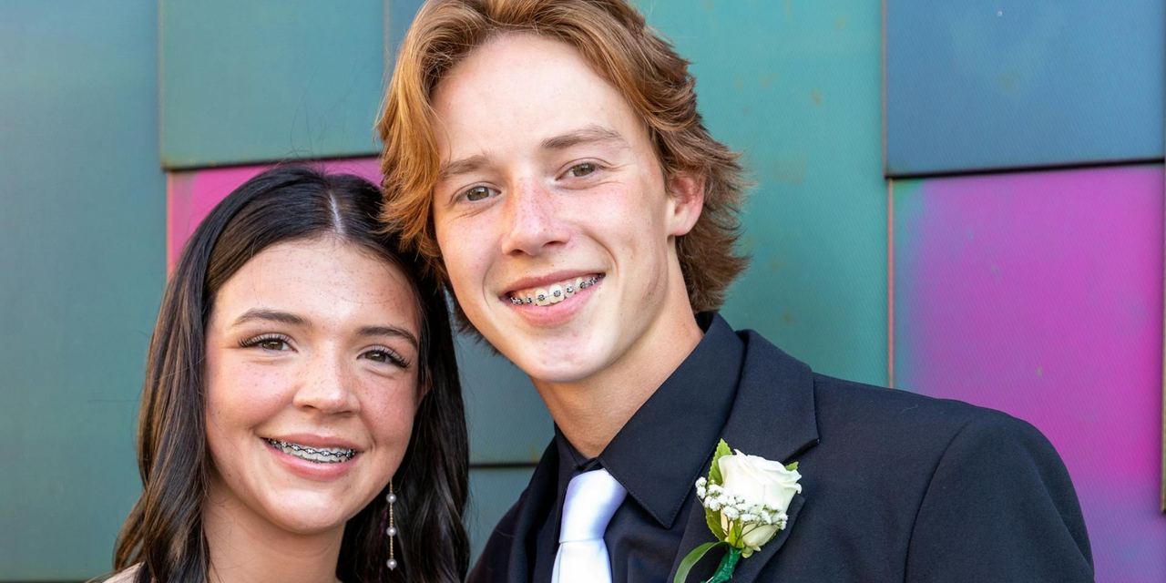 A young couple | Source: Pexels