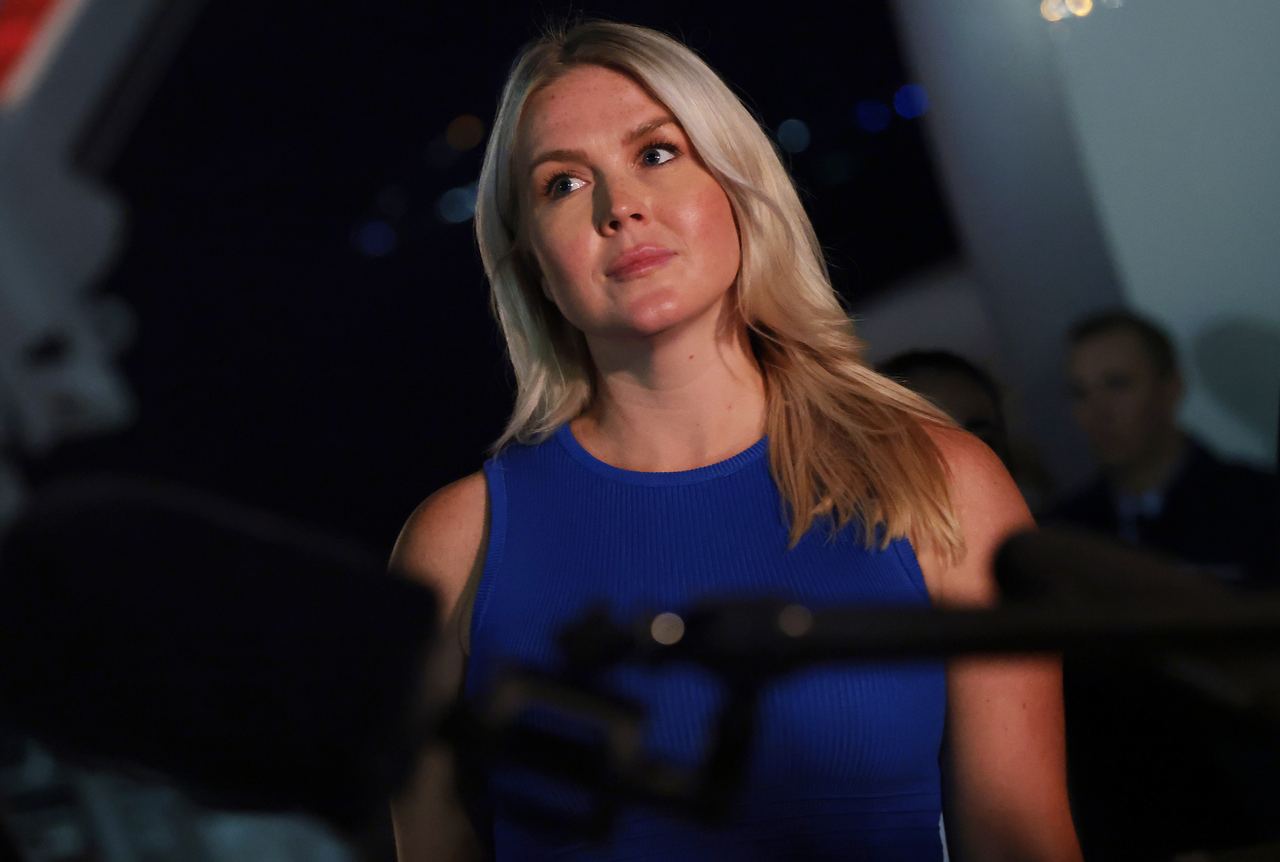 Karoline Leavitt said she made the "bittersweet" decision to leave the White House. Donald Trump has already asked her to remain in his orbit. | Source: Getty Images