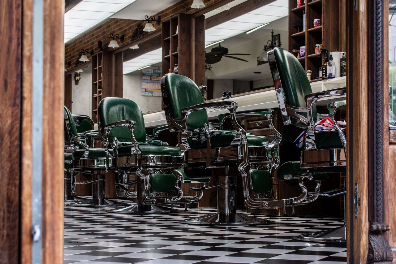 Charming vintage barber shop | Source: Pexels