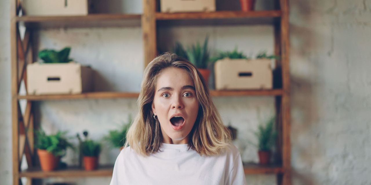 A shocked woman | Source: Pexels