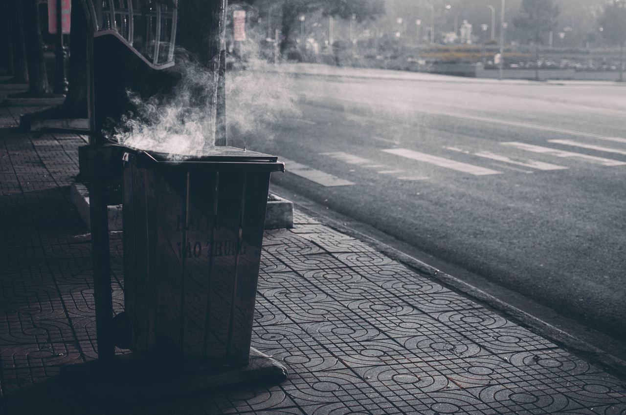 A trash bin | Source: Pexels