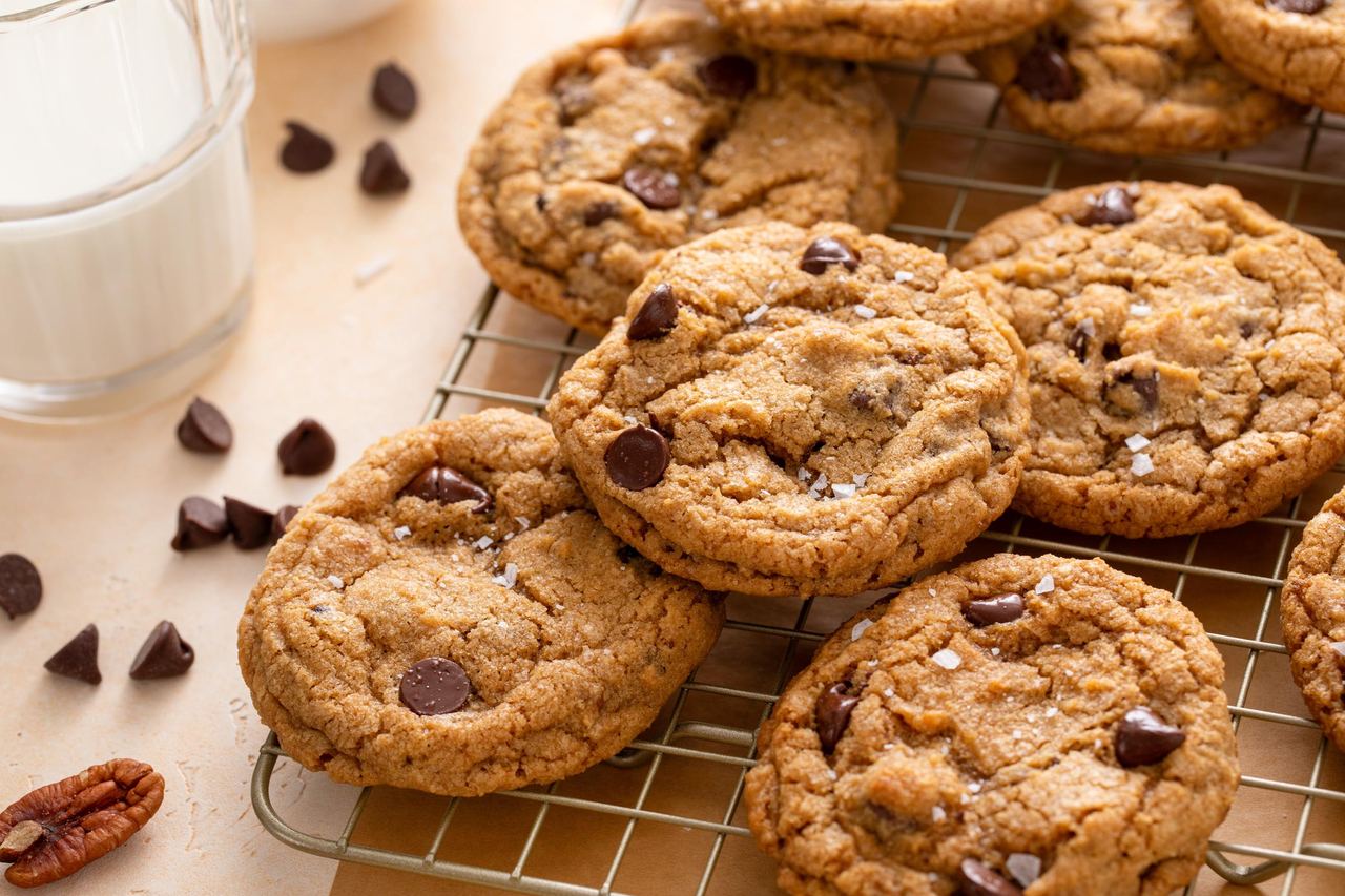 Chocolate chip cookies | Source: Shutterstock