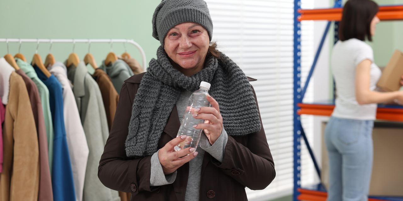 A homeless woman | Source: Shutterstock
