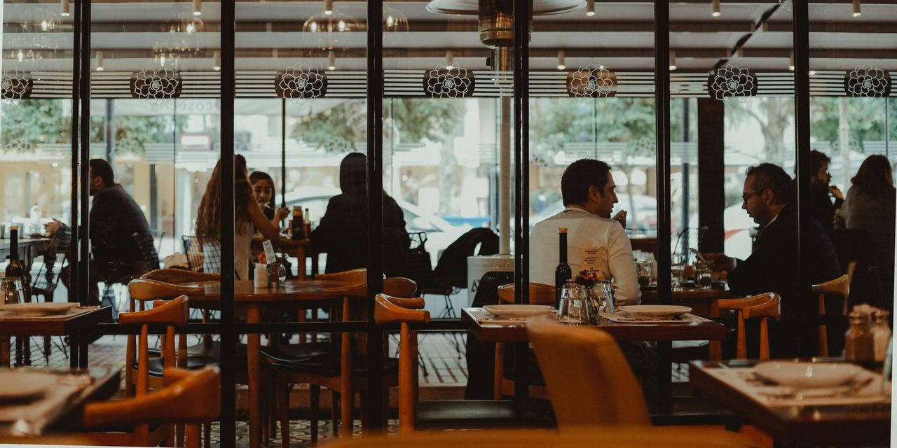 The interior of a restaurant | Source: Pexels