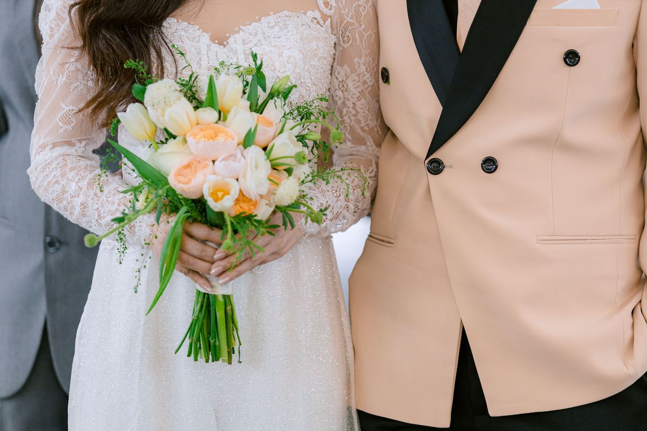 A couple in formal dress | Source: Pexels