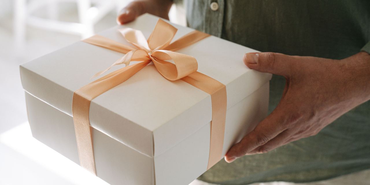 A gift box | Source: Pexels