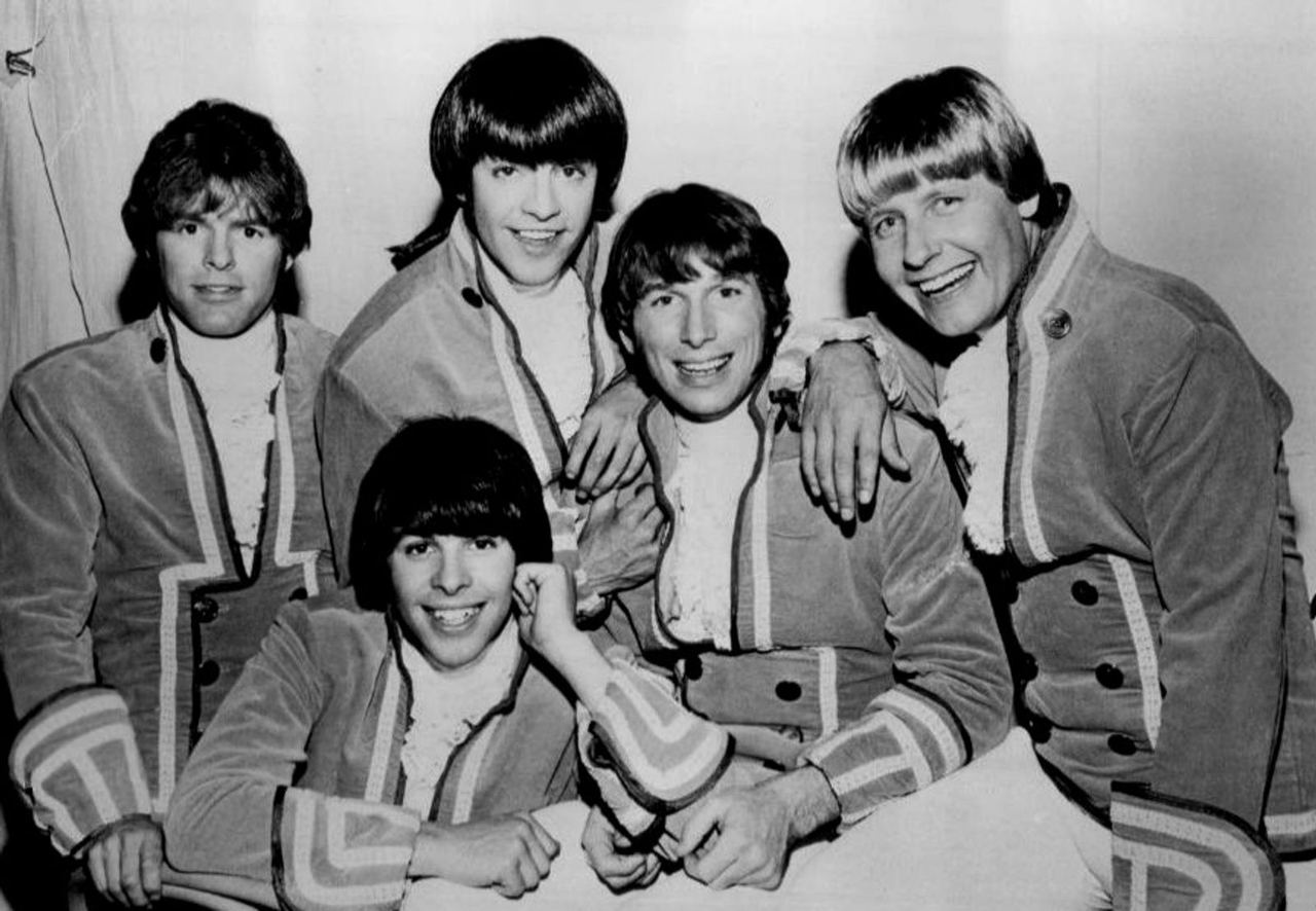 Paul Revere &amp; the Raiders discography - Wikipedia