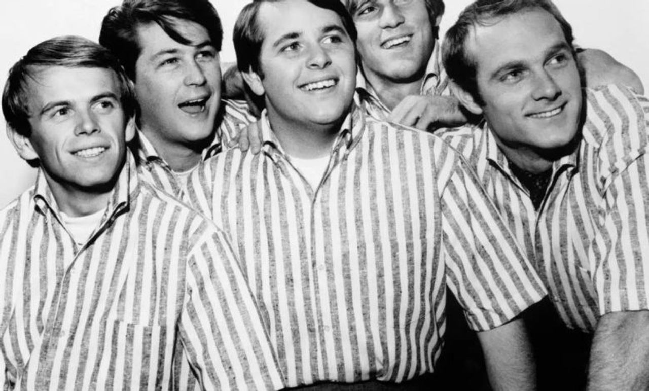 Released in 1966, this song sounded joyful on the surface… but hidden beneath the harmonies was the quiet sadness of gro
