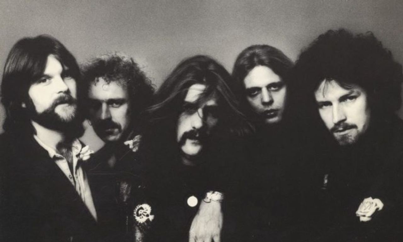 Released in 1975, this song once ruled the airwaves, yet today only a few still feel the quiet tension it carried.