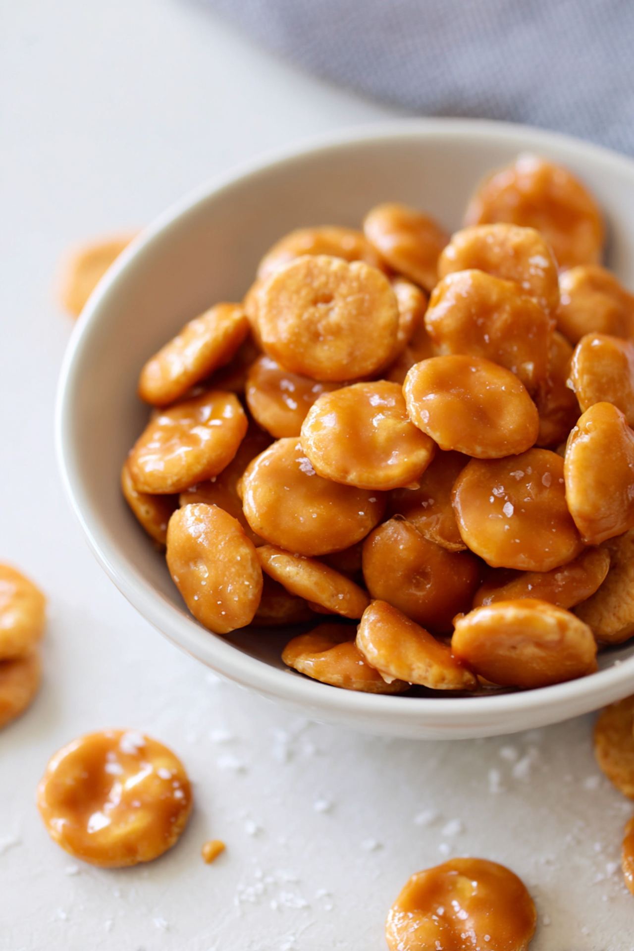 Salted Caramel Cracker Bites