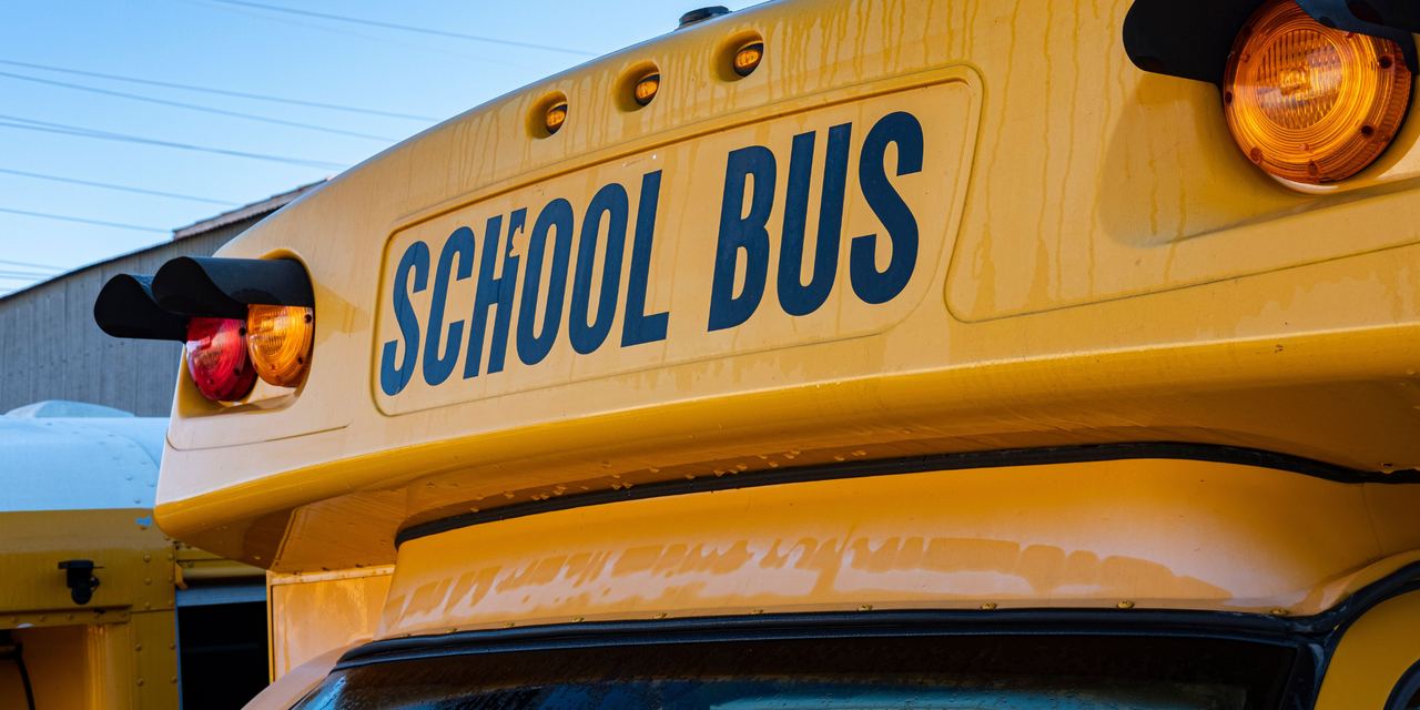 School bus | Source: Pexels