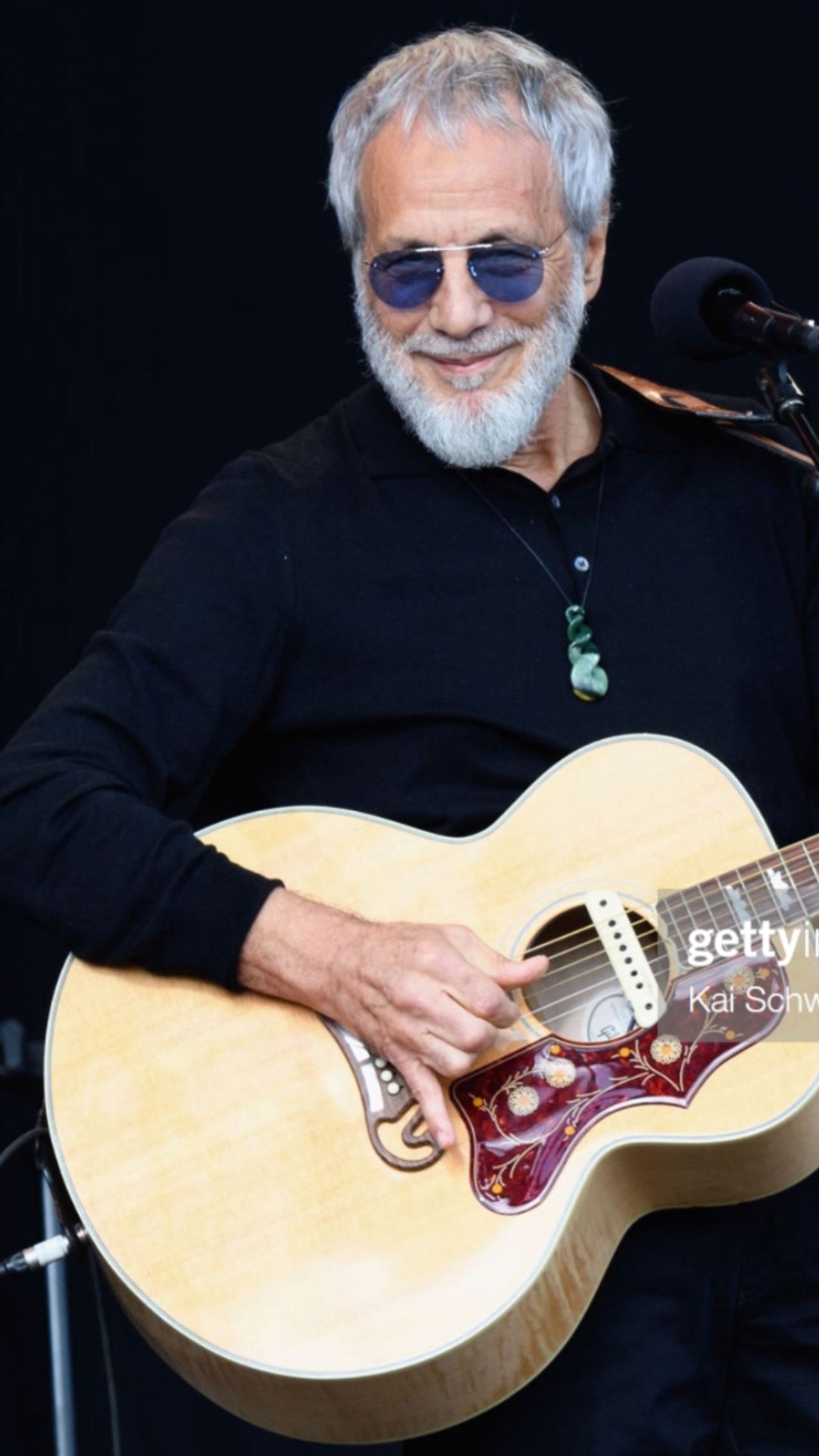 The Heartbreaking Goodbye Behind One of Cat Stevens’ Most Beloved Songs
