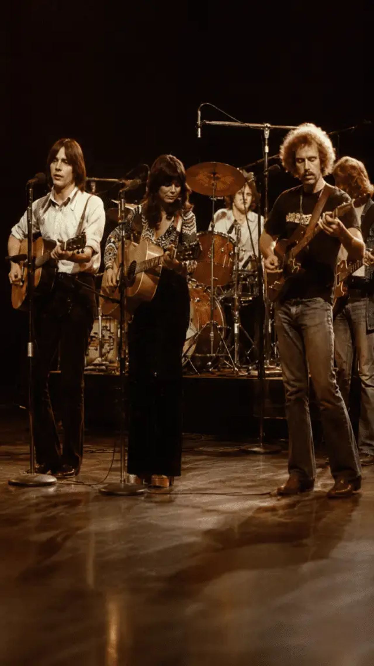 The Night That Changed Everything: When The Eagles, Linda Ronstadt, and Jackson Browne Redefined Live Music in 1974 - Pa