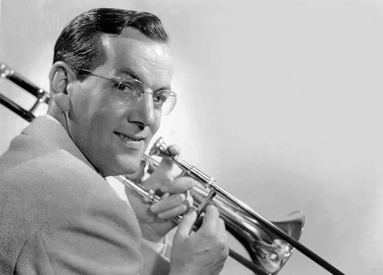 The Six-Minute Arrangement That Had to Be Torn Apart Before It Became a Swing Anthem