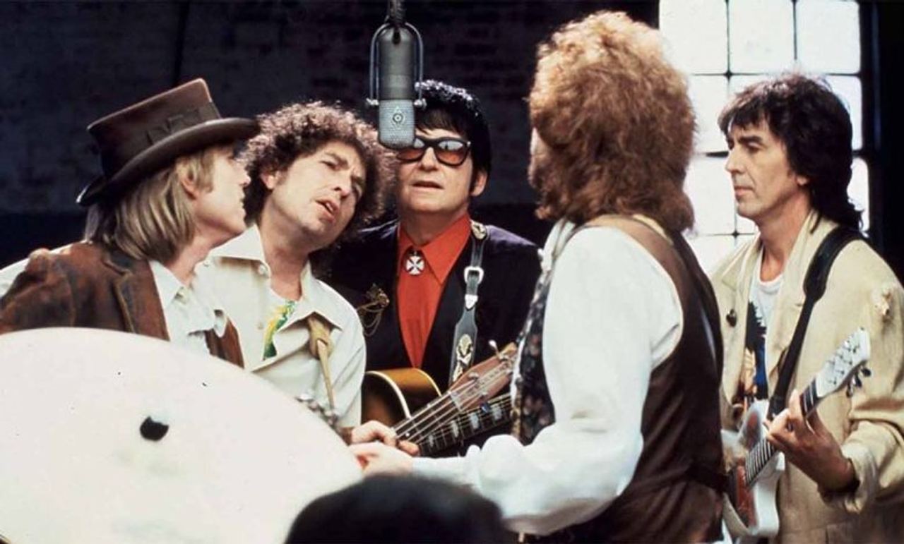 The Traveling Wilburys’ “End of the Line” Proves Supergroup Synergy Could Still Spark Pop Magic in 1988