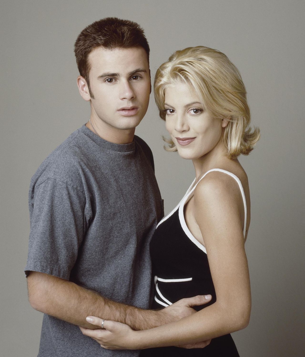 Ray Pruit and Donna Martin during their time on "Beverly Hills, 90210." Their romance initially made them one of the show's most popular couples before Ray's storyline took a darker turn. | Source: Getty Images
