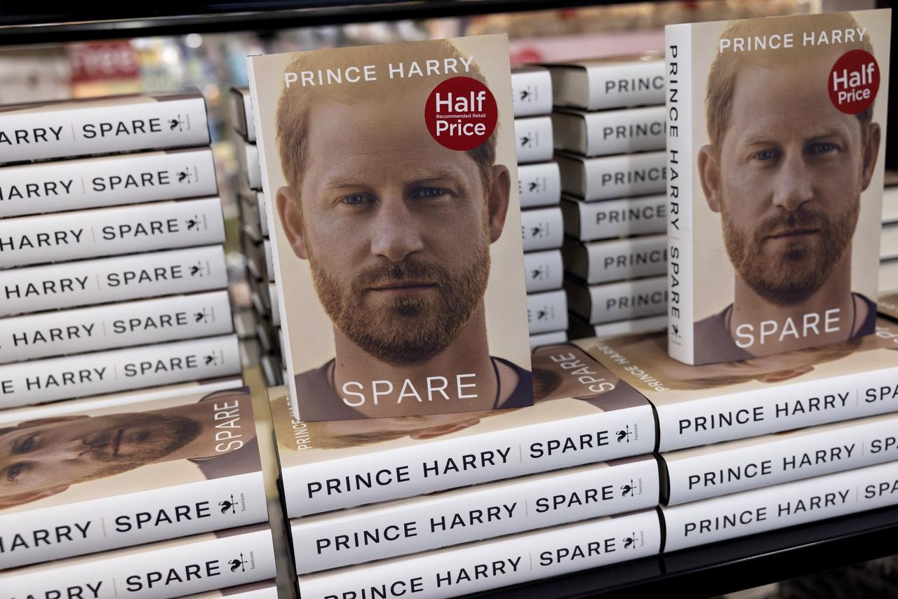 arry's memoir, "Spare," went on sale in January 2023 and detailed his grievances with the Royal Family. The book became a major part of the public fallout that followed his departure from royal duties. | Source: Getty Images