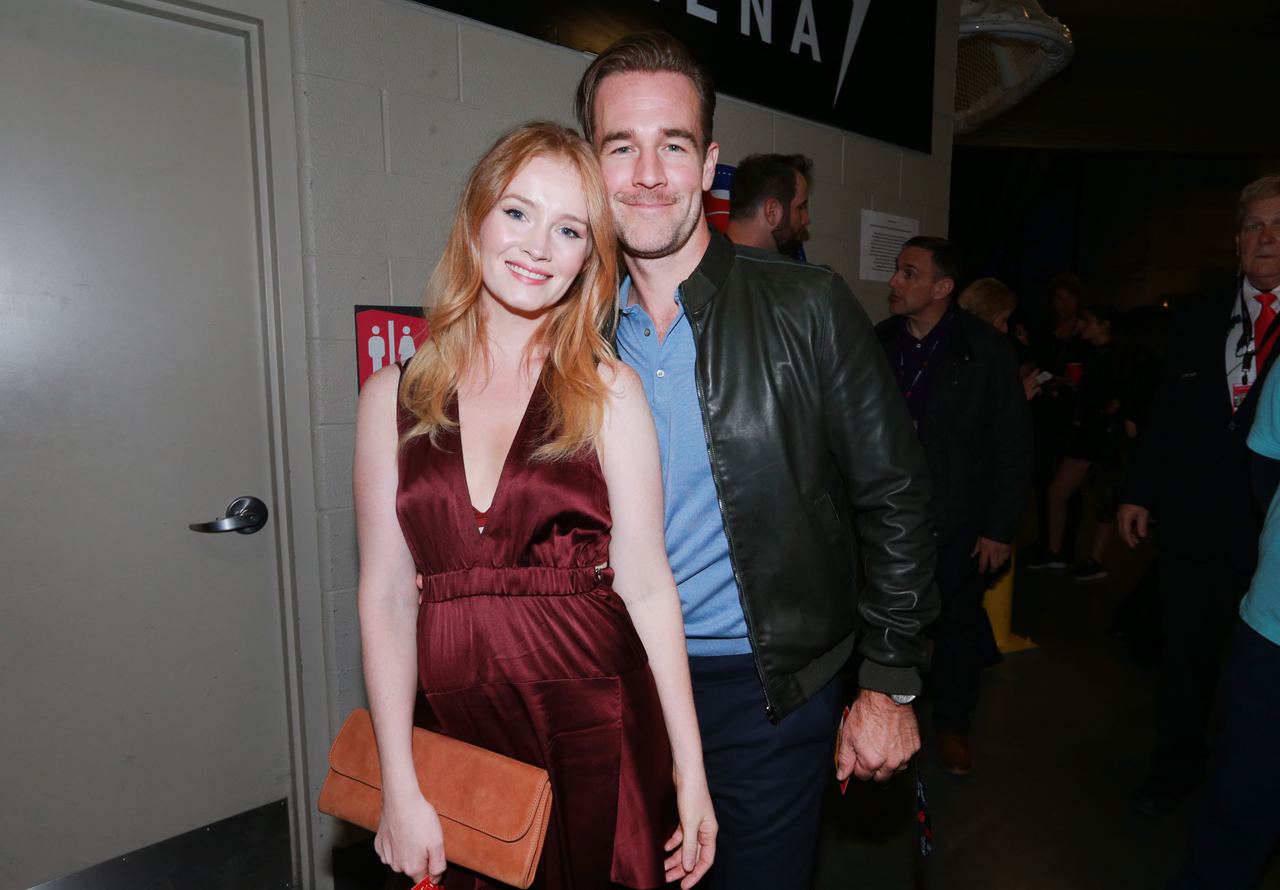 Kimberly and James Van Der Beek in 2017┃Source: Getty Images