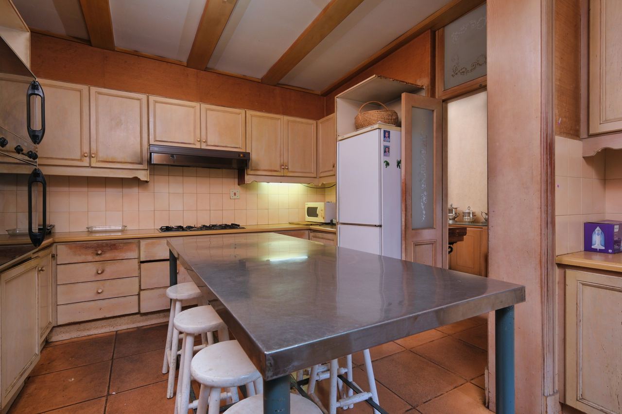 A kitchen table | Source: Pexels