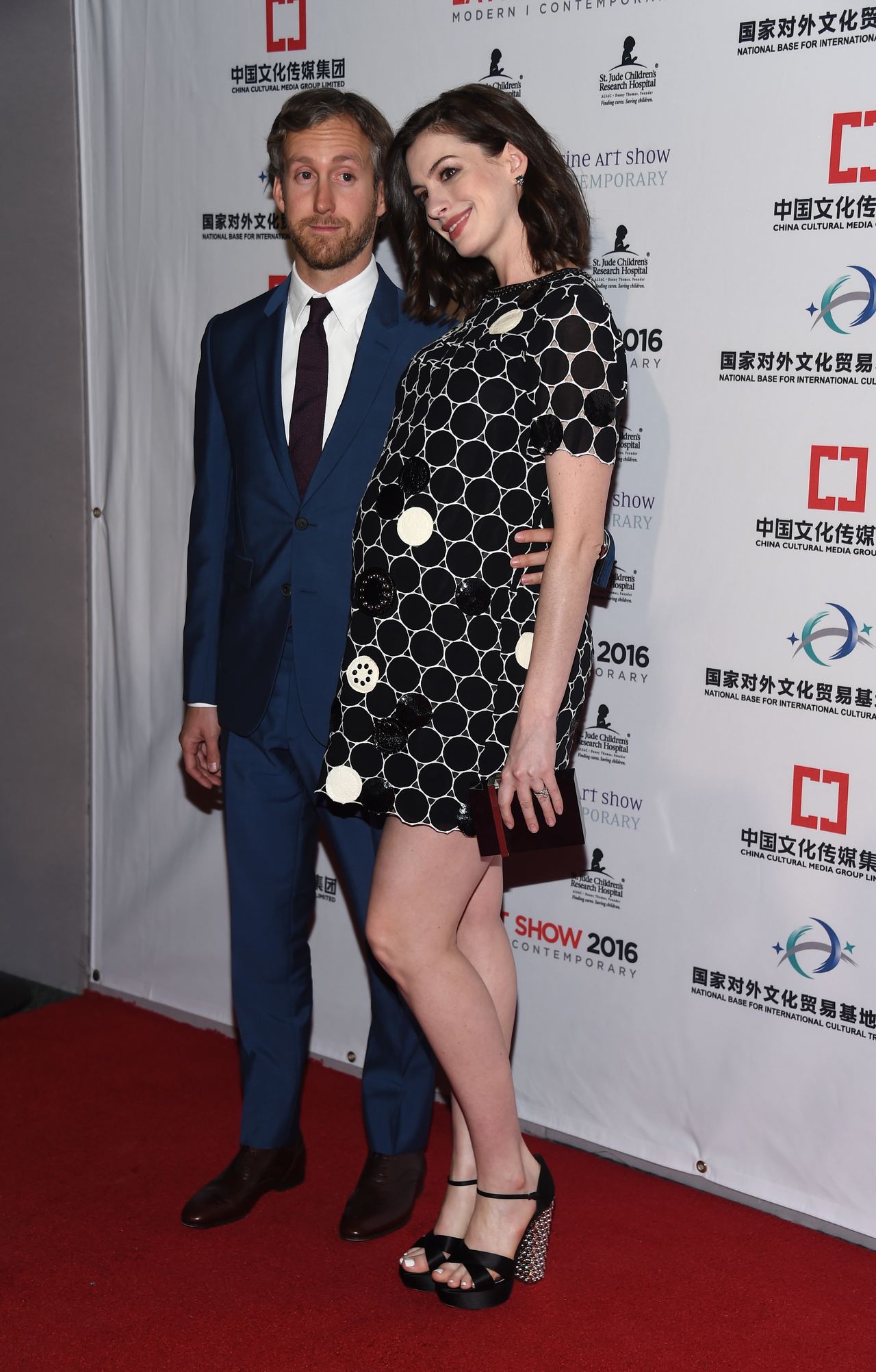 Hathaway was 43 when she announced this pregnancy, later saying that she and Shulman had kept their expectations low before learning they were expecting again. | Source: Getty Images
