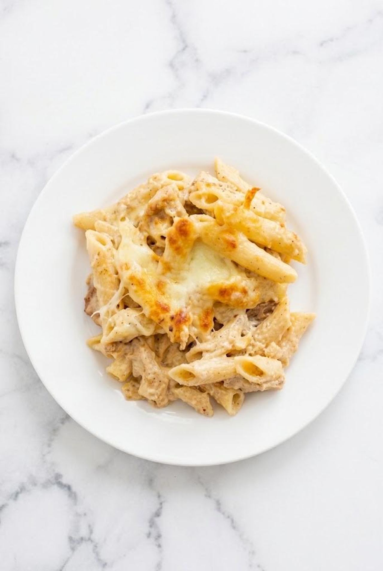 Cheesy Chicken Alfredo Bake