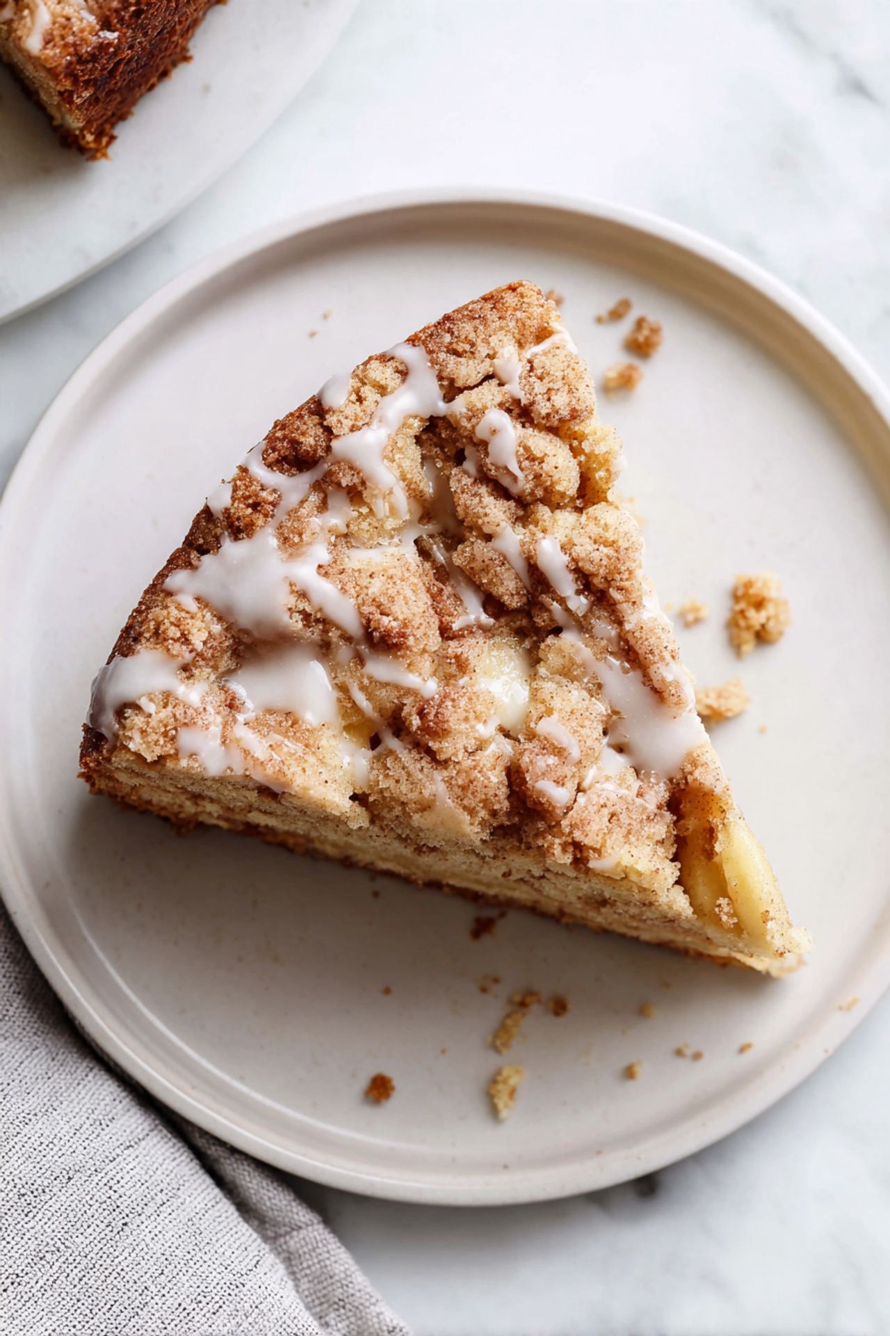 Cinnamon Apple Cake