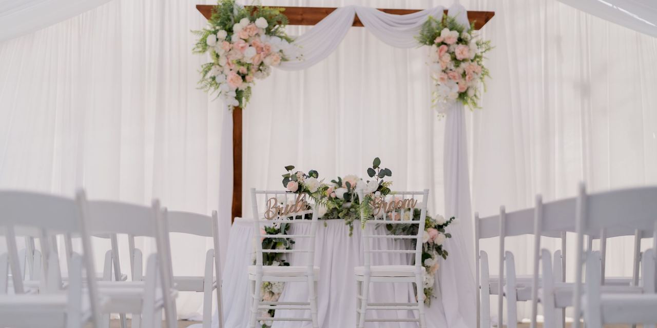 An altar prepared for a wedding | Source: Pexels