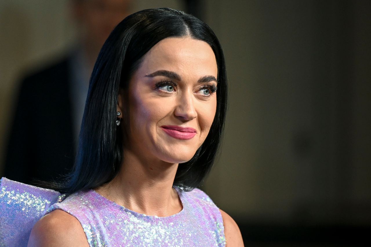 Perry spent 16 months on the road for the Lifetimes Tour, a demanding stretch that coincided with major changes in her personal life. Looking back, the singer acknowledged that some days were far from easy. | Source: Getty Images
