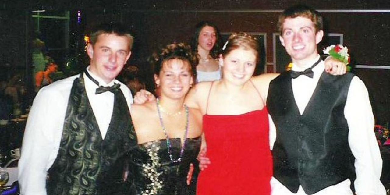 An old prom photo | Source: Flickr