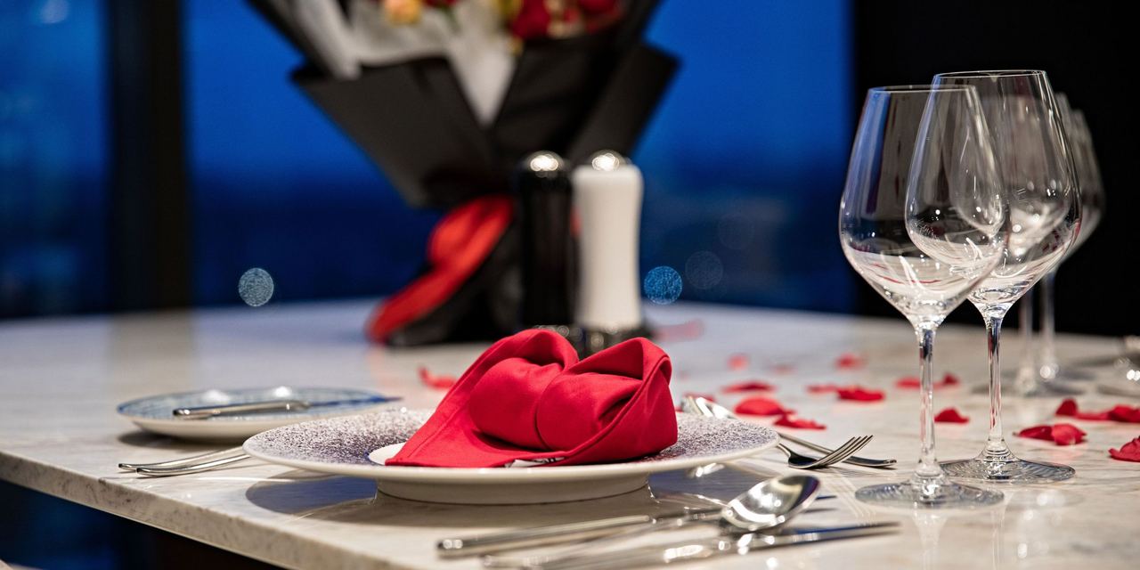 A dinner setup | Source: Pexels