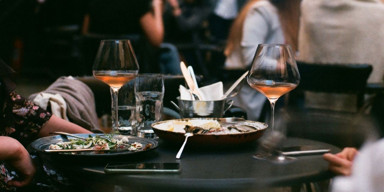 A table at a restaurant | Source: Pexels