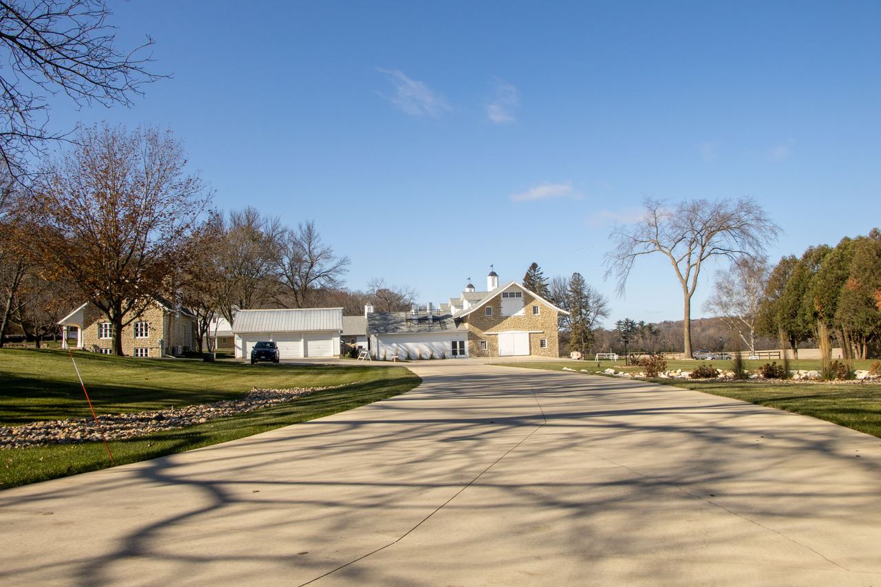 Driveway | Source: Pexels