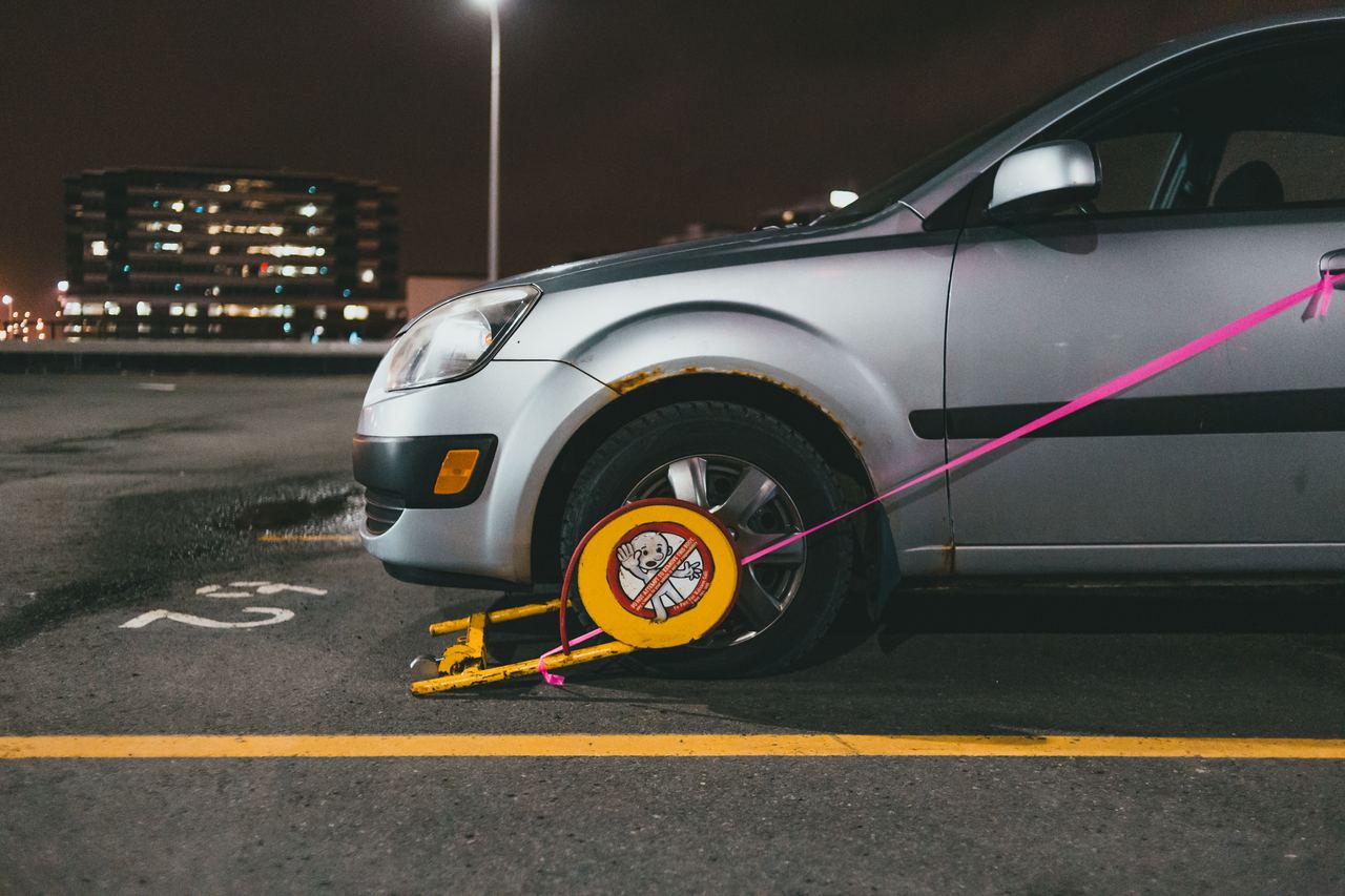An impounded car | Source: Pexels