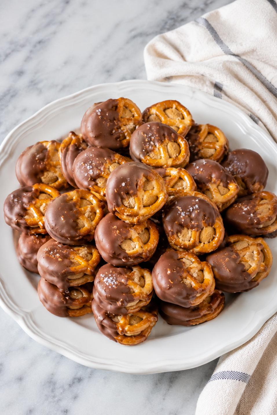 No-Bake Peanut Butter Pretzel Clusters