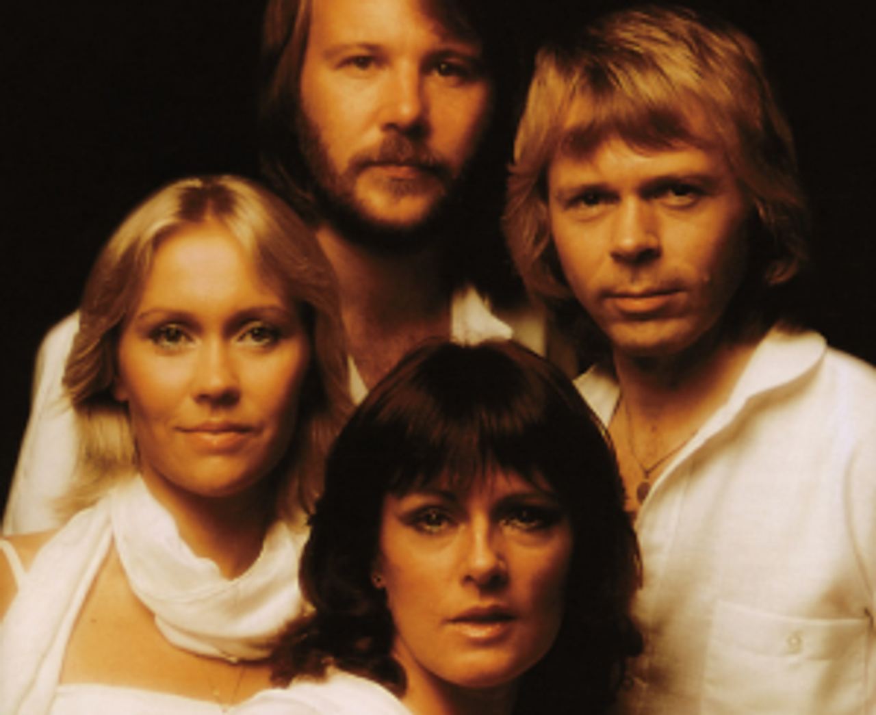 The Heartbreaking Story Behind One of the Greatest Breakup Songs Ever Written