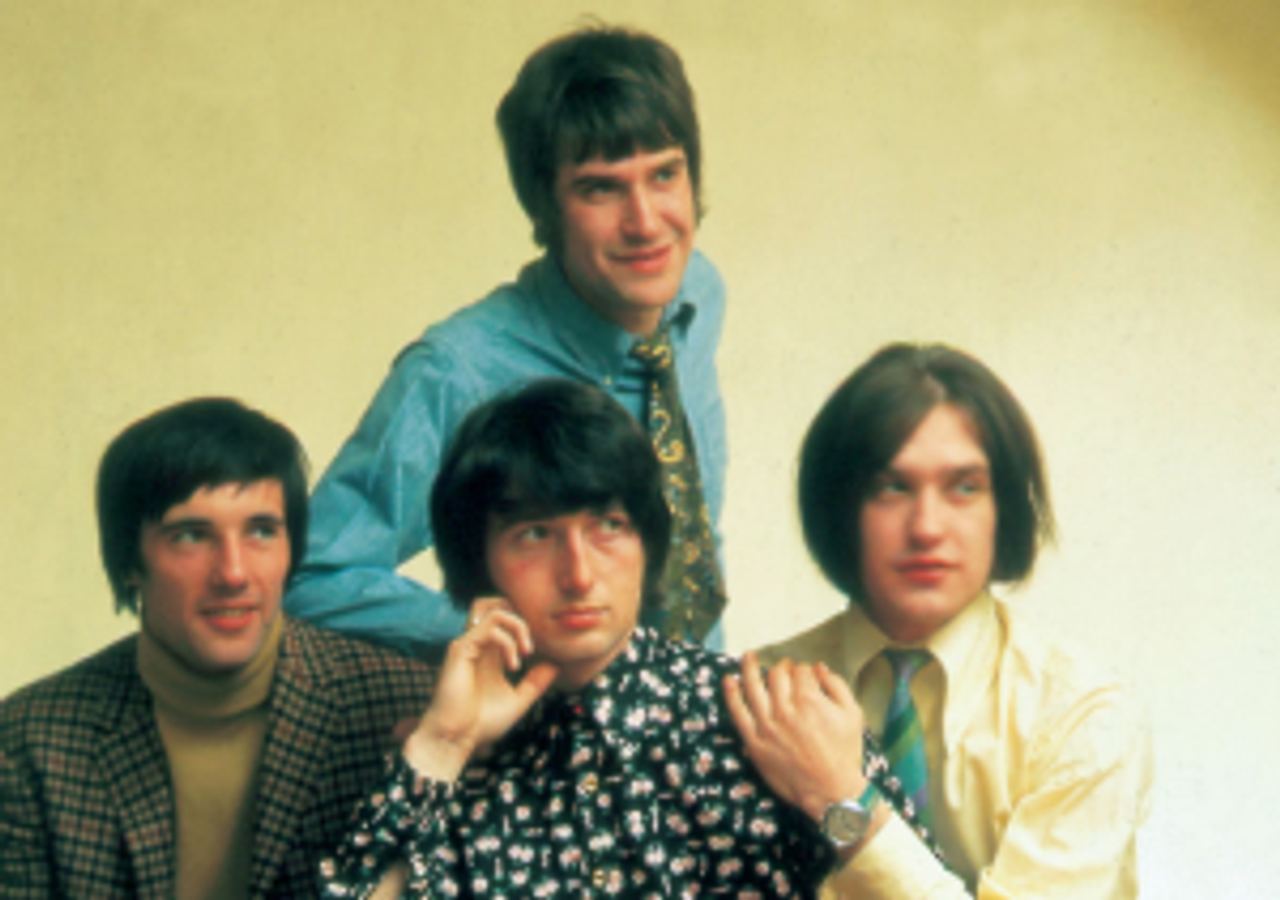 The Painful Family Memory Behind One of the Happiest Songs of the 1980s
