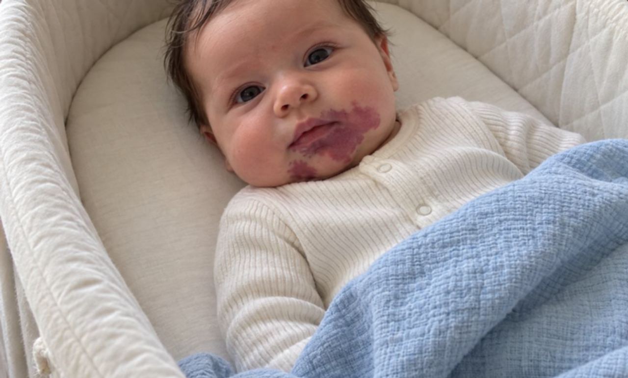 A Woman’s Husband Threw Her Out Right After Their Newborn Arrived – The Very Next Day, He Returned in Tears and Told Her