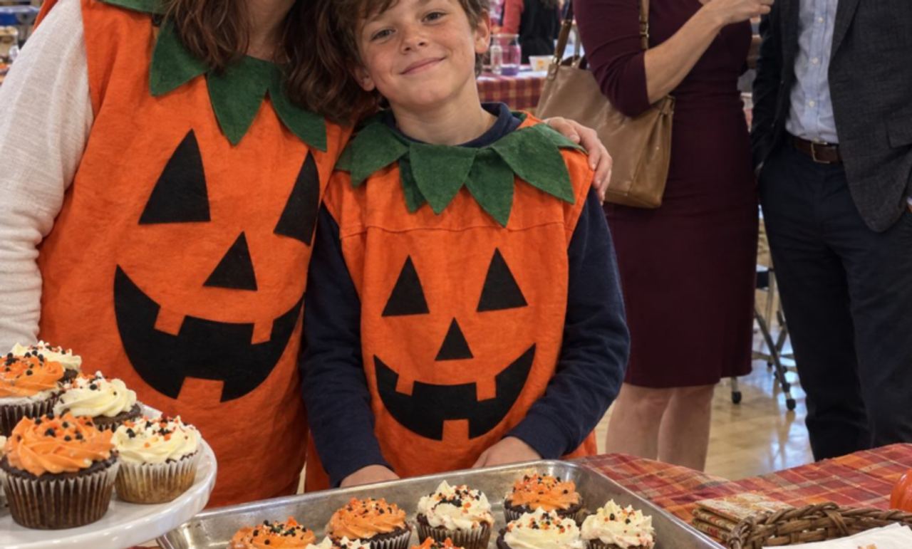 At a School Fall Fair, a Woman’s Ex-Husband’s New Girlfriend Teased Her Appearance – Then Their Son Took the Microphone,
